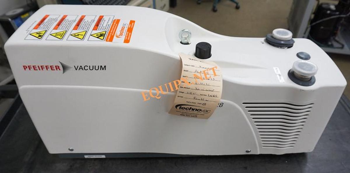 Used Pfeiffer ACP28 dry pump 15.89 CFM Refurbished with new tip seals 110v-220v