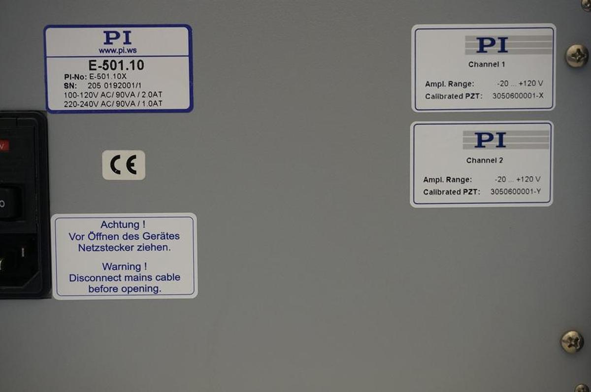 Used PI Physik Instruments E501.10 Chassis with 2 each E612.C0 Piezo Controller Modules