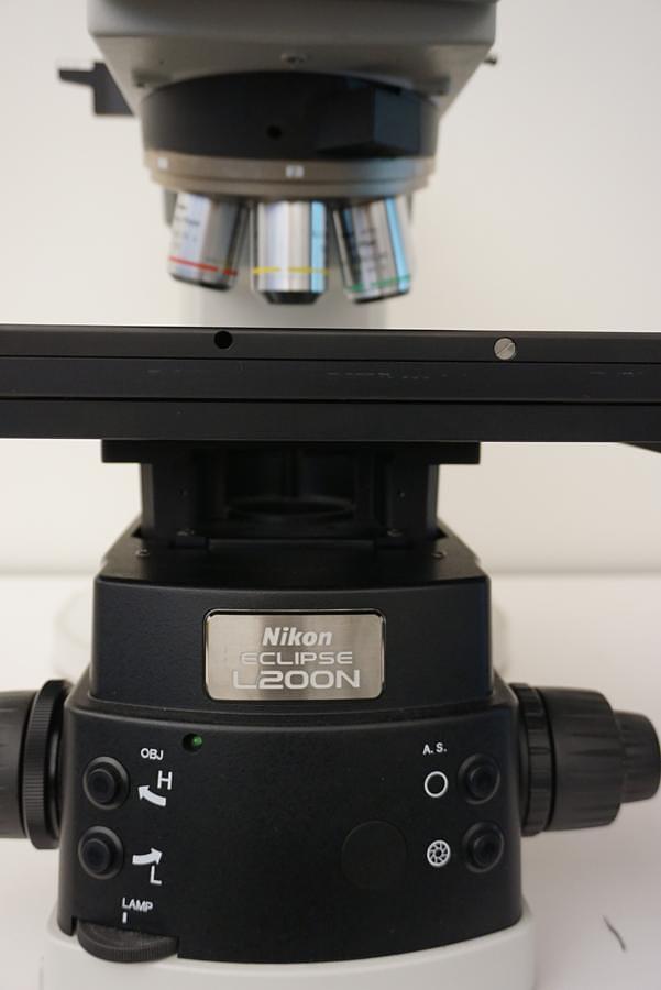 Refurbished Nikon L200N Inspection microscope