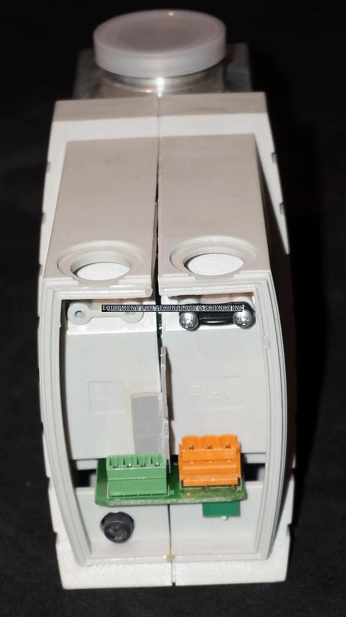 Used Inficon VAM025A Vacuum Angle Valve