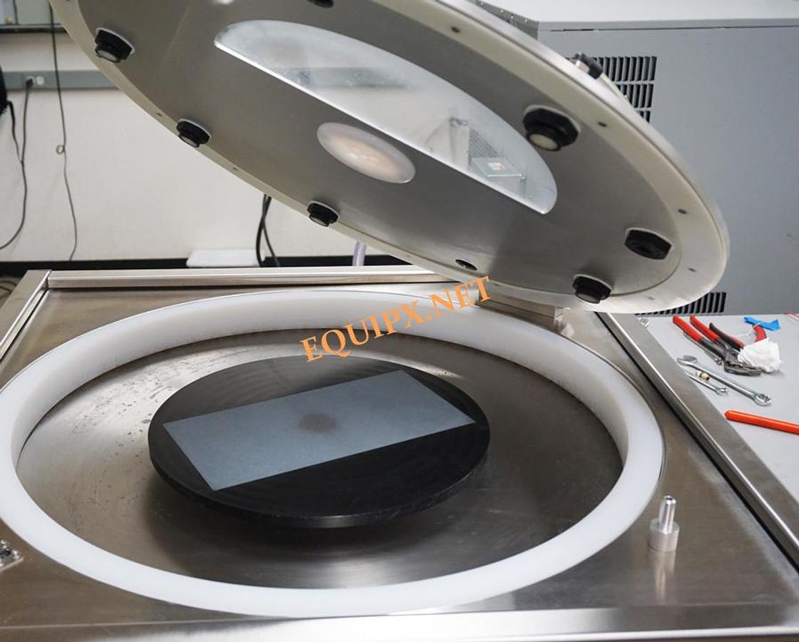 Used CEE 300X coater for max 300mm wafers