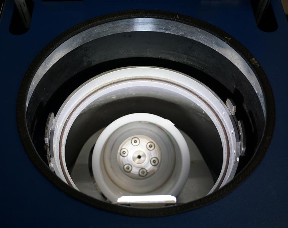 Used 2022 Flacktek DAC1400-1000 VAC Speedmixer