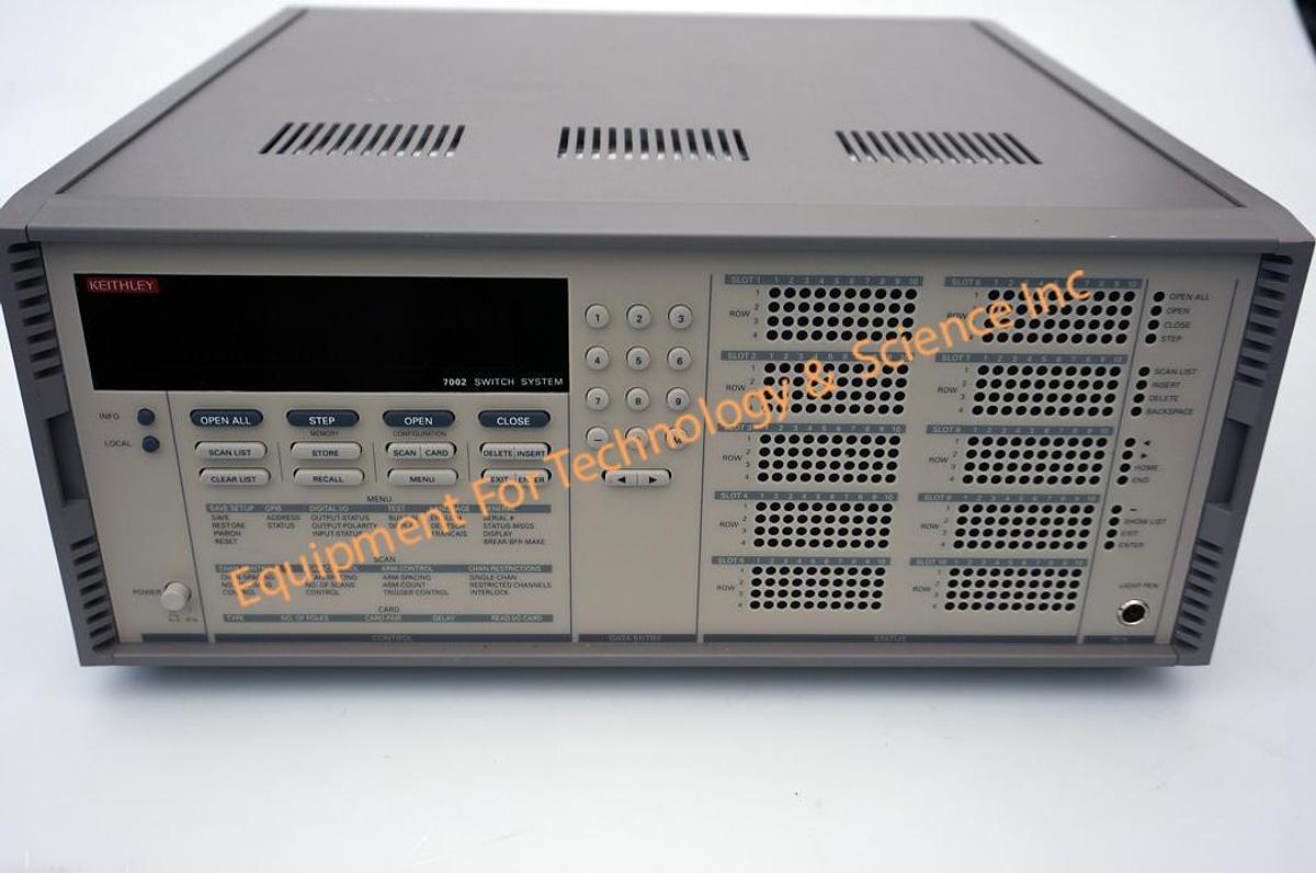 Used Keithley 7002 Switch with (4) 7015C solid state multiplexer cards