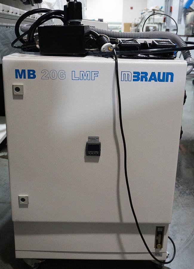 Refurbished 2019 Mbraun MB200B 4 port glovebox and MB20 gas purifier with MB-OX Oxygen Analyzer and Activated Charcoal Solvent Removal System (2019)