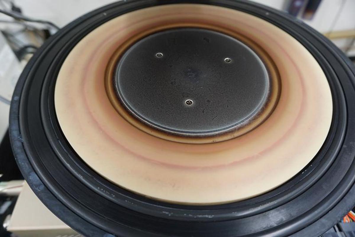 Used March CS1701 Single wafer Reactive Ion Etcher, ENI 600w 13.56mhz Rf power supply, Fomblin pump, Chiller