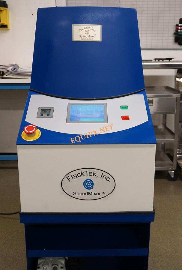 Used 2014 Hauschild Speedmixer 1100.2 VAC-P Planetary mixer with 1100gram capacity, vacuum pump and Refrigerated Vapor trap