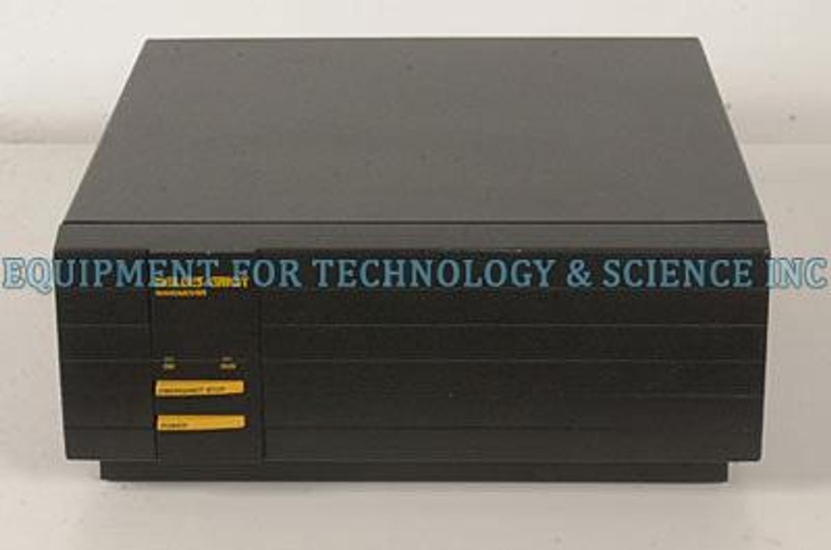 Used Melles Griot 11NC001 Nanomover Controller