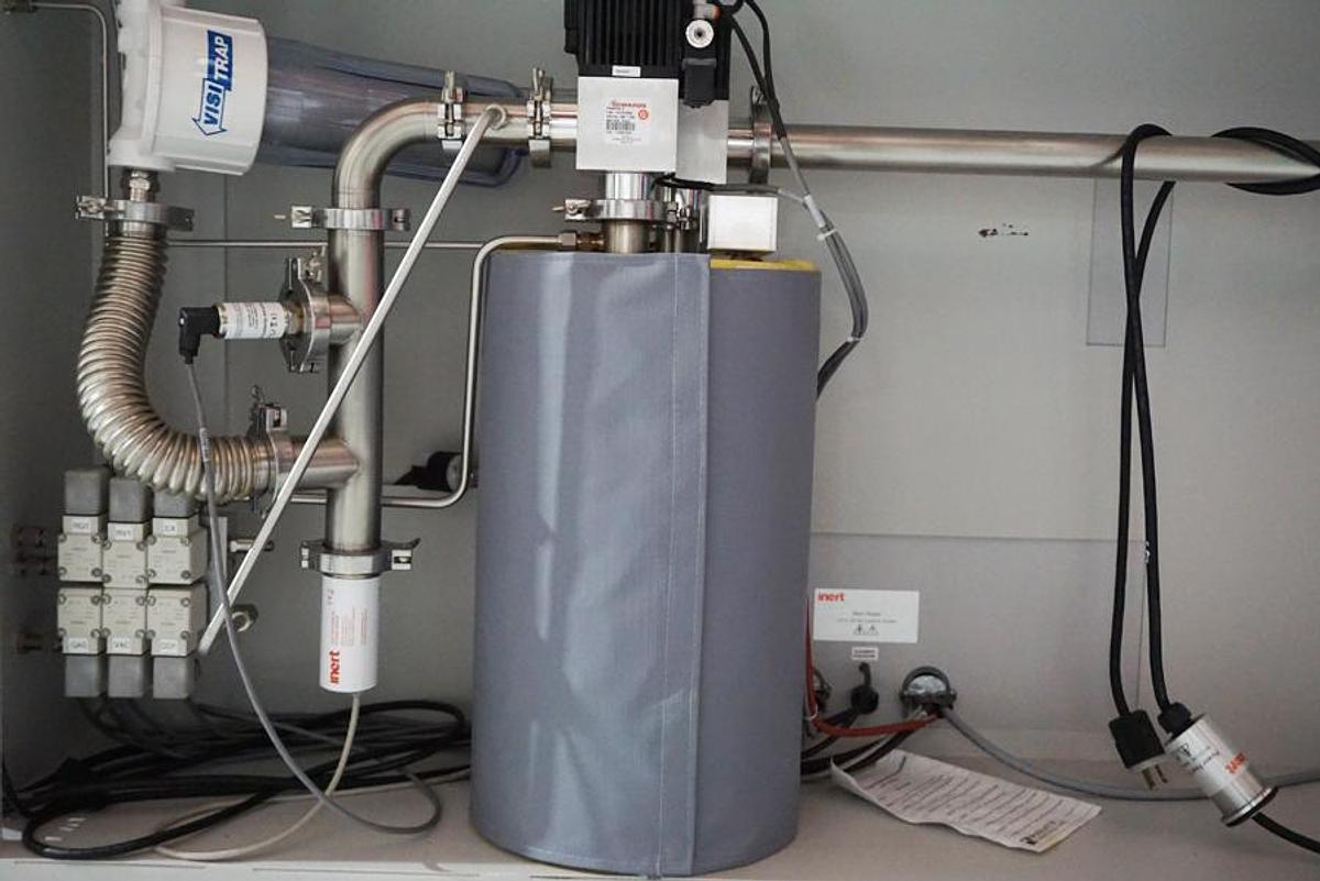 Refurbished 2017 INERT ILab-4GB Workstation with 4 Glove ports, Purifier, O2 and moisture monitors