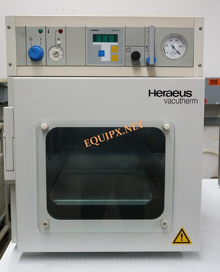 Used Thermo Scientific Heraeus VT6025 vacuum oven, max 200C,  0.8cuft, 110vac