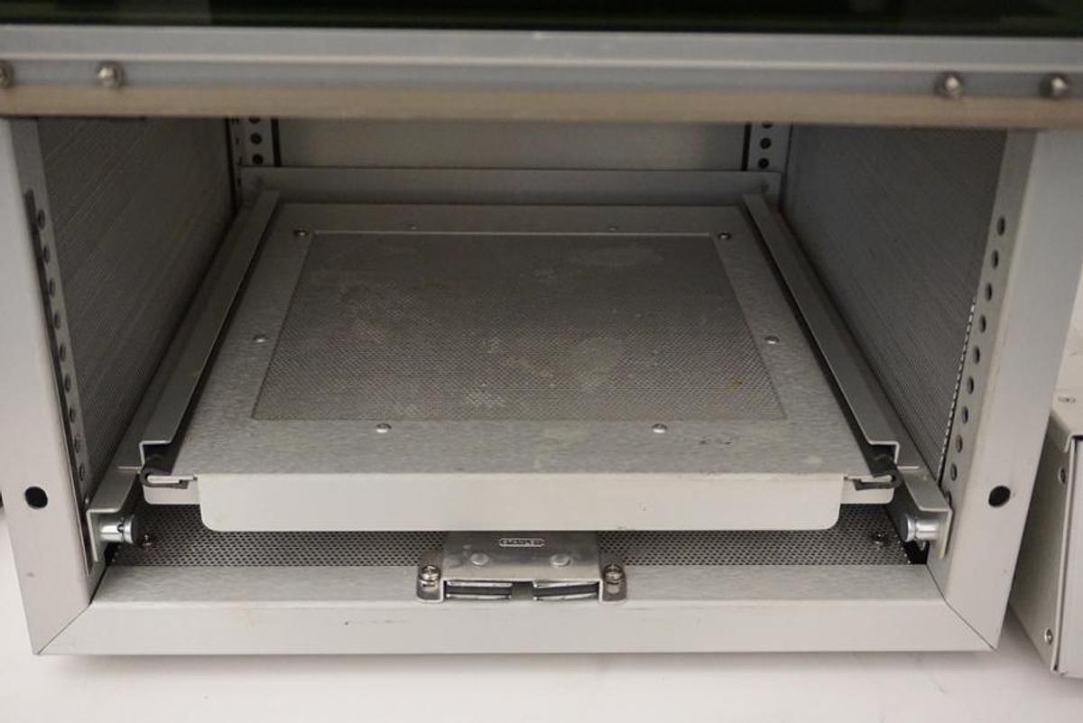 Refurbished Dymax Lightwave 5000-EC UV cure with 400w power supply, light shield enclosure, and manual shutter