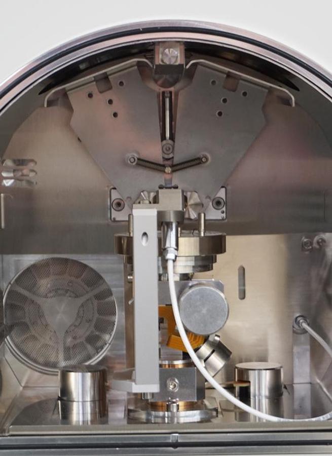 Refurbished 2024 Leica EM ACE 600 dual e-Beam sources with Meissner trap (Cryo pump) and motorized stage