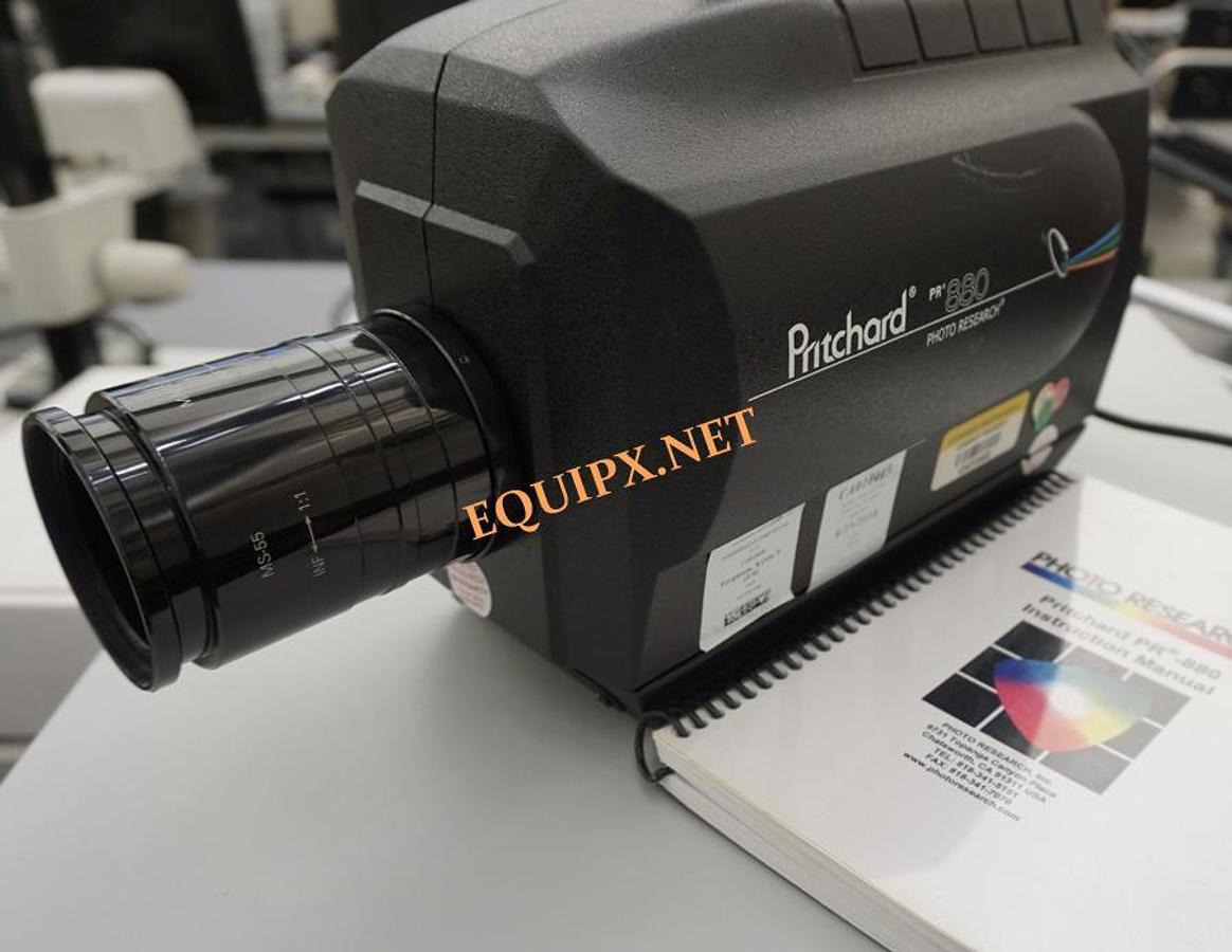 Used Photo Research PR880 colorimeter-photometer