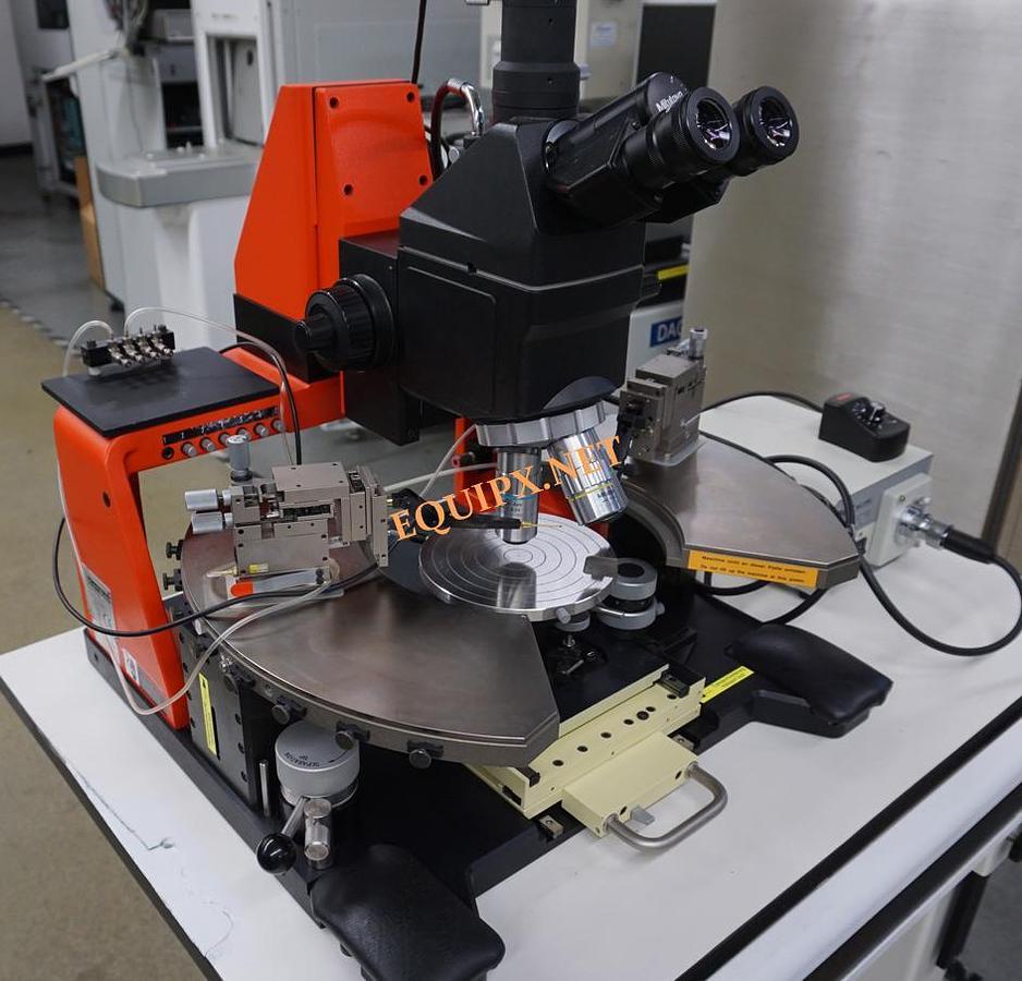 Used SUSS PM5 manual prober with Mitutoyo FS60 microscope and (2) PH500 micropositioners, 150mm vacuum chuck