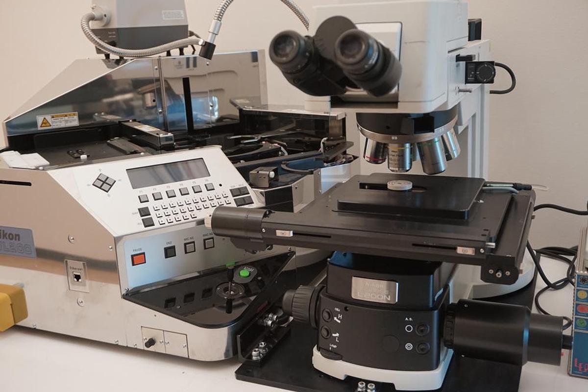 Used Nikon Eclipse L200N microscope, NWL200TMB wafer loader, Ludl MAC6000 motorized XY stage and focus-200mm wafer inspection system