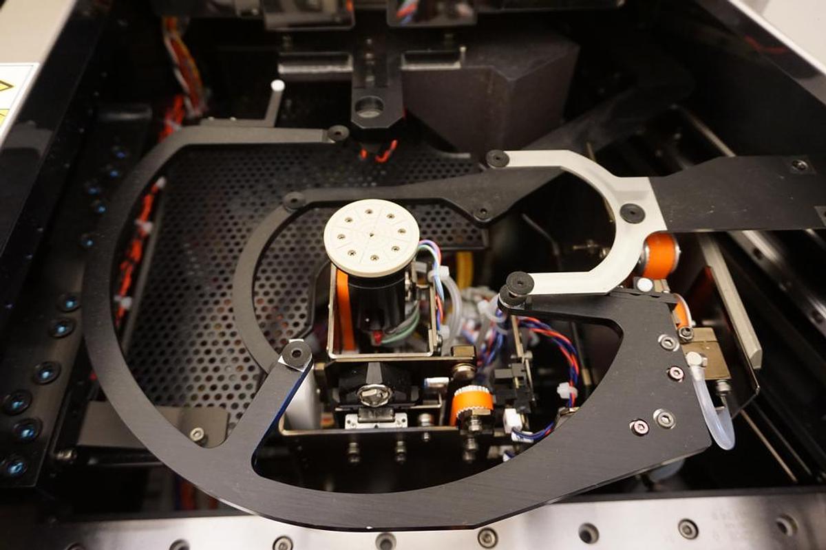 Used Nikon Eclipse L200N microscope, NWL200TMB wafer loader, Ludl MAC6000 motorized XY stage and focus-200mm wafer inspection system