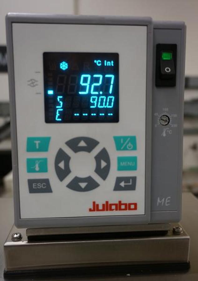 Used Julabo F32-ME circulator, 450W@20C, -35 to +200C