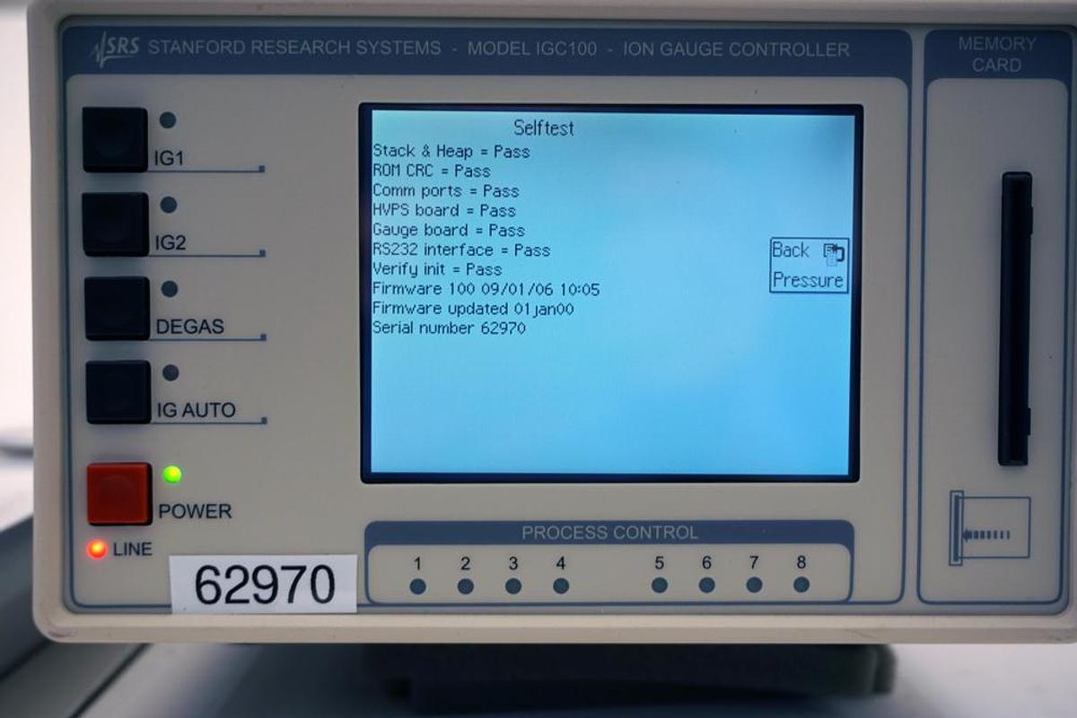 Used Stanford Research IGC-100 Ion gauge controller (NEW UNUSED STILL IN MANUFACTURER'S BOX)