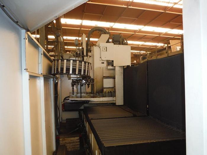 Gebraucht CNC FREESMACHINE STAMA