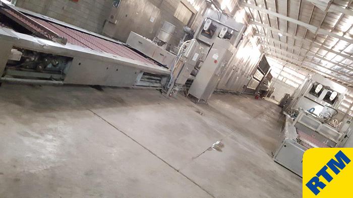 Used (2) x cup cake lines