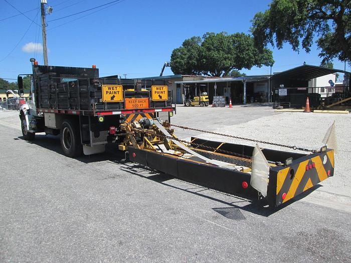 Used 2005 International 4300 Attenuator Truck