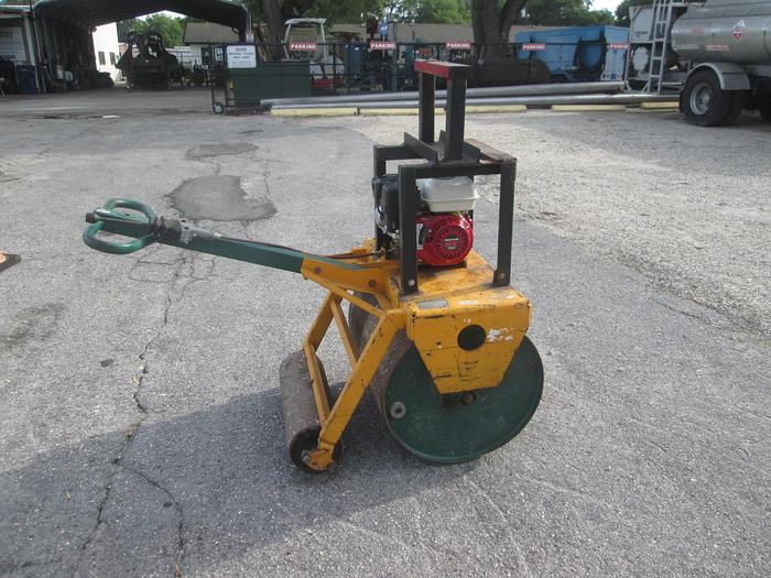 Used Kesmac KTR 30 Turf-Sod Roller
