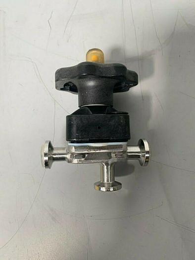 Used ITT Pure-Flo  .5-316L-RA20MAX-CWP150 3-way Diaphragm Valve w/ 1/2" Sanitary Fit