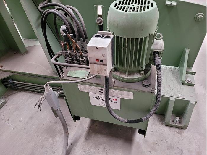 Usado MAQUINA TREFILADORA DE ACERO PLA STEEL NORD ELETTRONICA MODELO CARD RT 600/8 2017