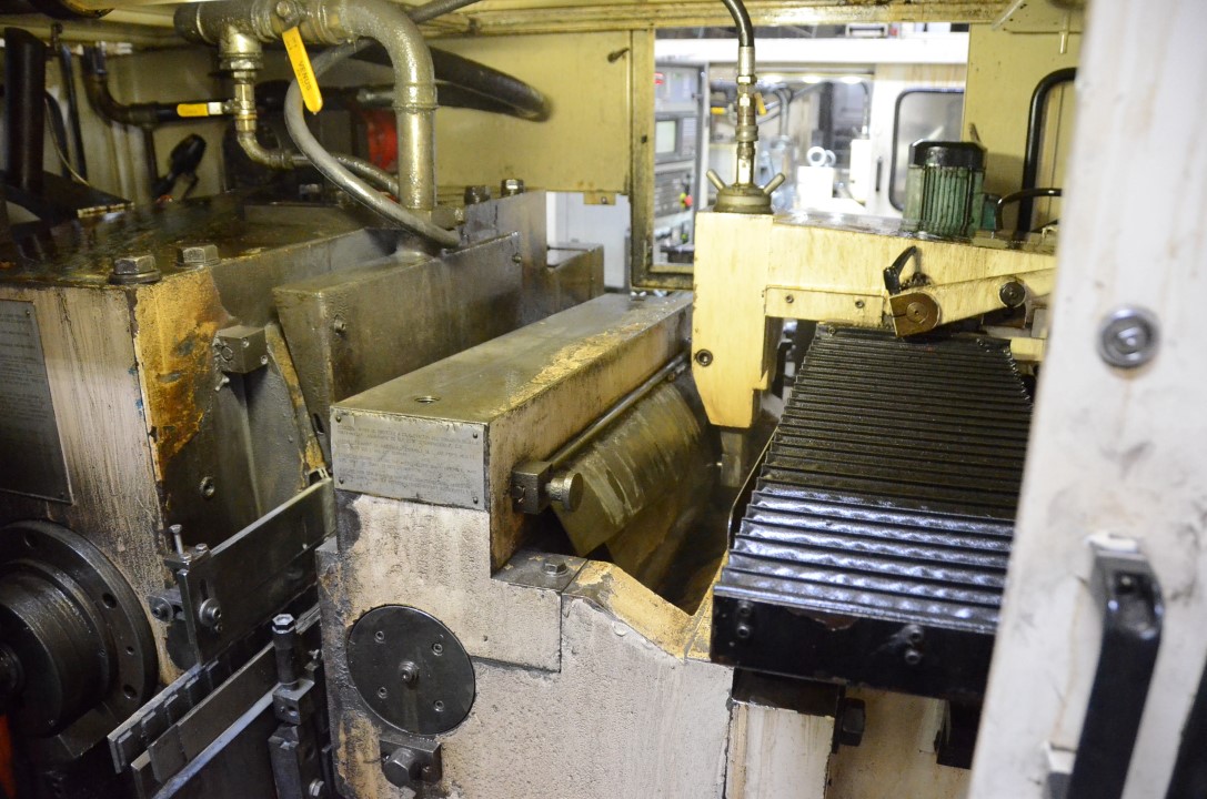 Usado 2000 ESTARTA 327 CNC Rectificadoras sin centros #4434