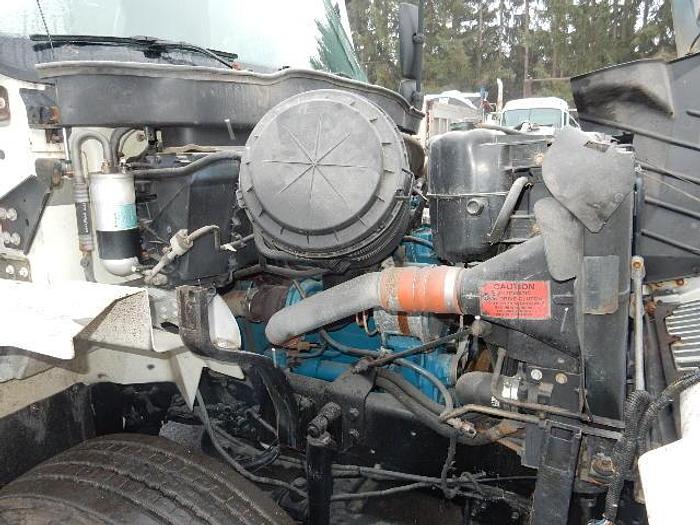 Used 2003 International 7400- Stock #: 8680