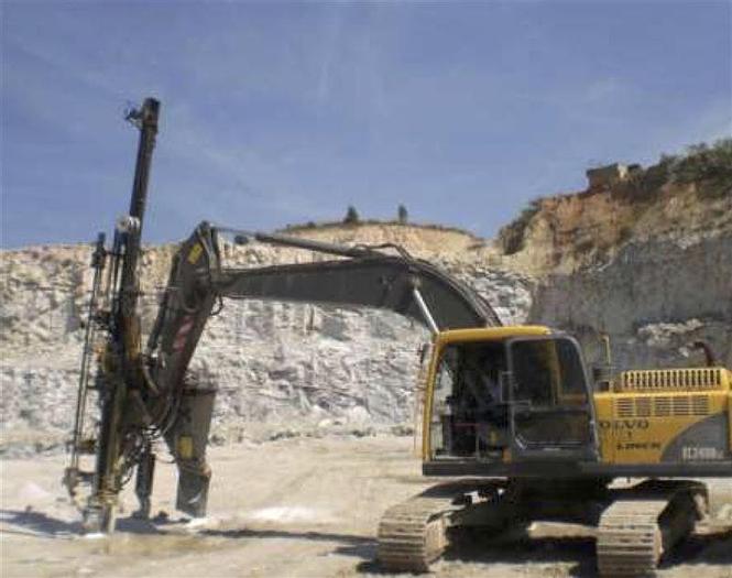 2015 Excavatriz MW-3500 Drilling Attachment