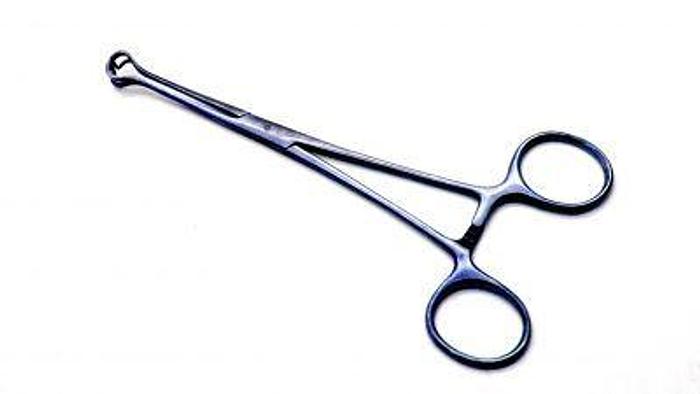 Used Forceps Intestinal and Lung Grasping Babcock Straight 150mm (6in)
