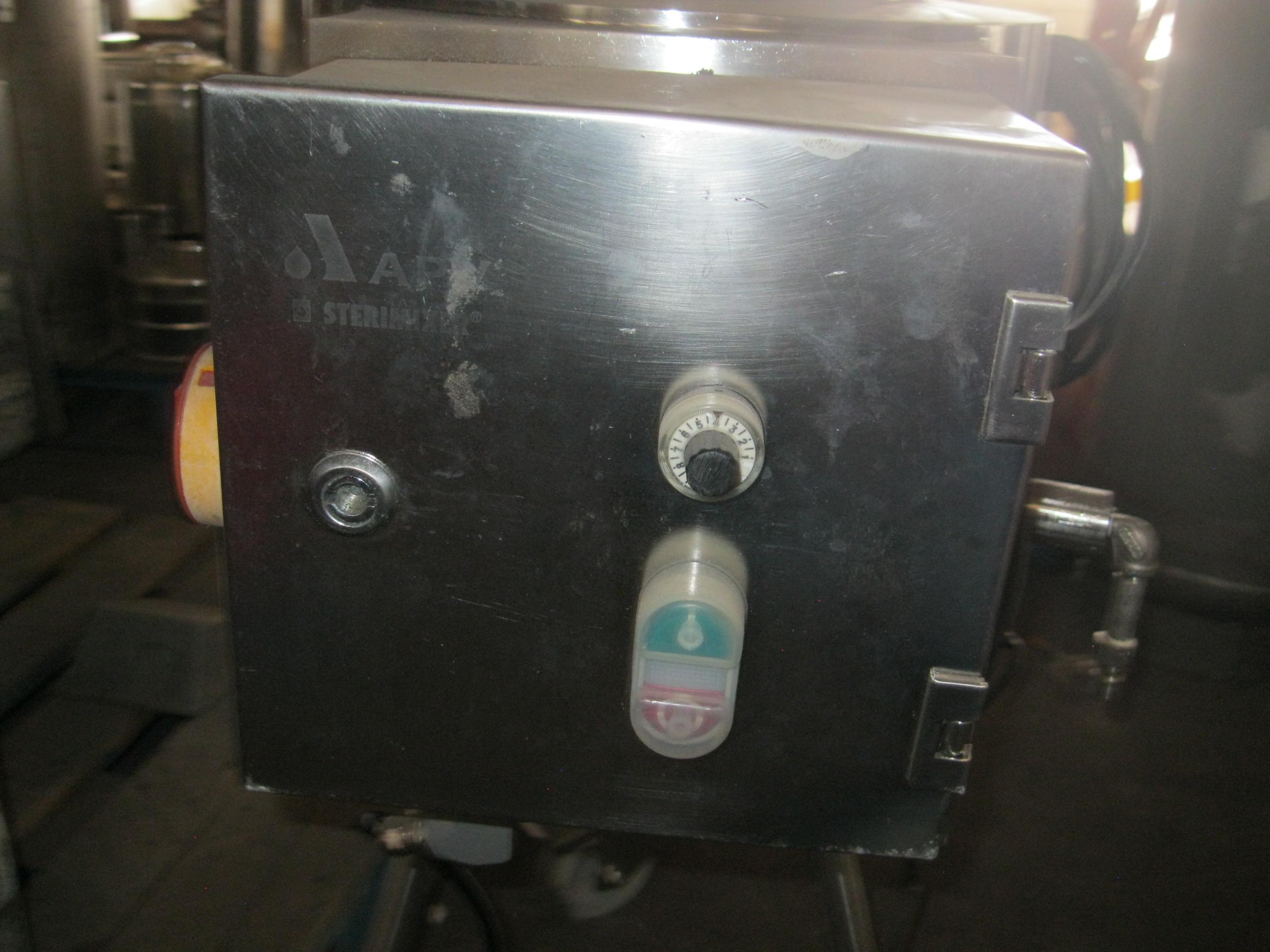 Usado 4 GALLON PROCESSOR TANK. ALLEGANY BRADFORD SERIAL 12944-02.