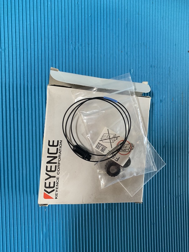 Used Keyence Fiberoptic Sensor FU-65