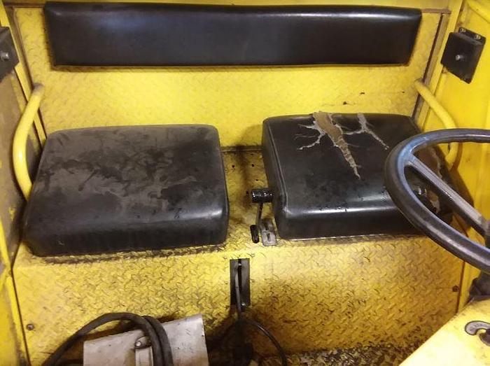 Used 1998 Cushman Titan