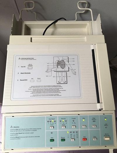 Gebraucht Hewlett Packard EKG PageWriter Kardiograph M1772A auf Trolley