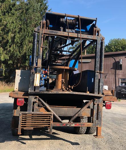 Used 1983 Smeal 10T Pump Hoist Rig