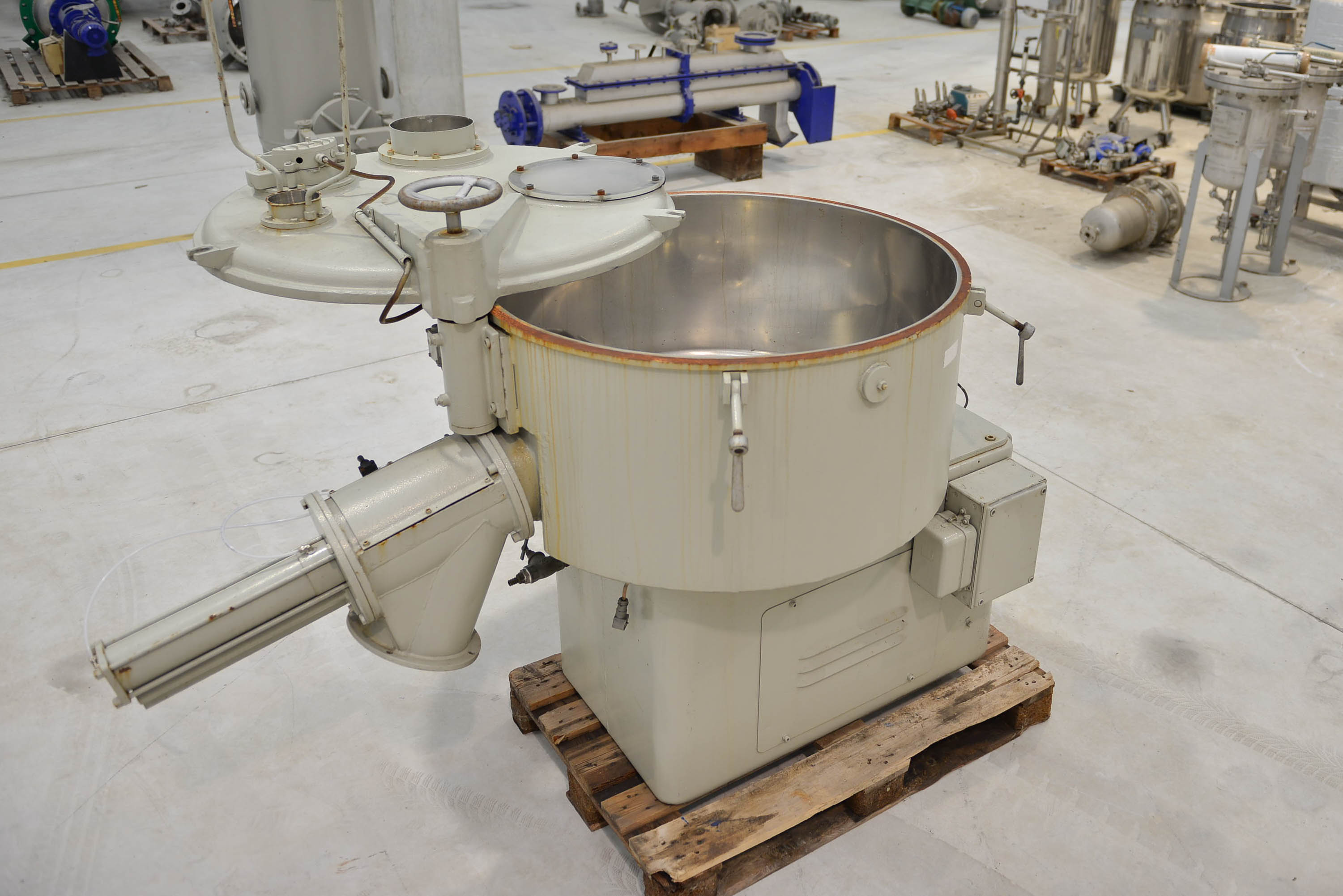 Usato Miscelatore HENSCHEL da 350 Litri con camicia