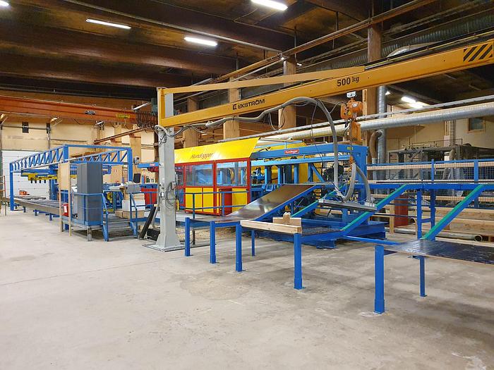 Used 2002 Hundegger  Hundegger K2, jointery line