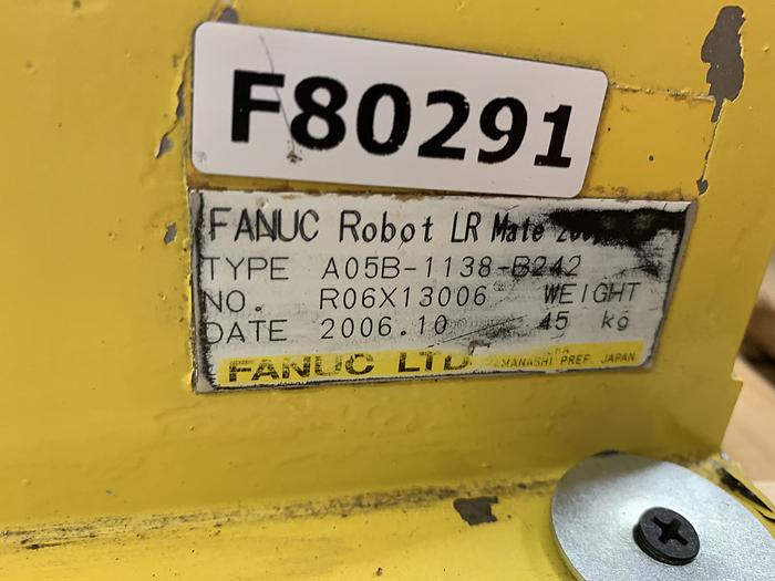 Used FANUC LR MATE 200iB 6 AXIS CNC ROBOT WITH LR MATE RJ3iB CONTROLLER