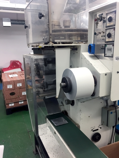 Used UNIVERSAL PACK SACHET MACHINE