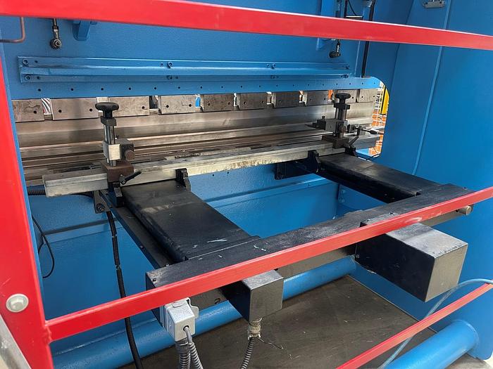 Usato PIEGATRICE GASPARINI IDRAULICA 2000X40