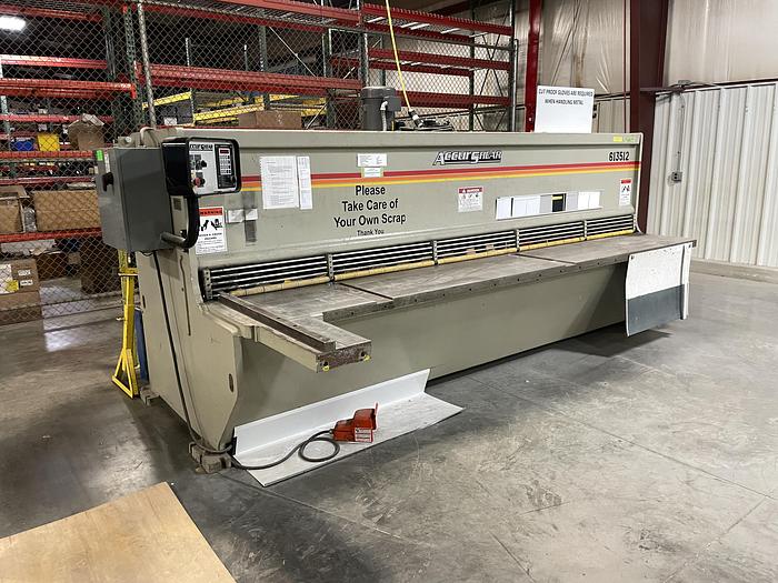Used ACCUSHEAR MODEL 613512 HYDRAULIC POWER SQUARING SHEAR 12' X .135" CAPACITY