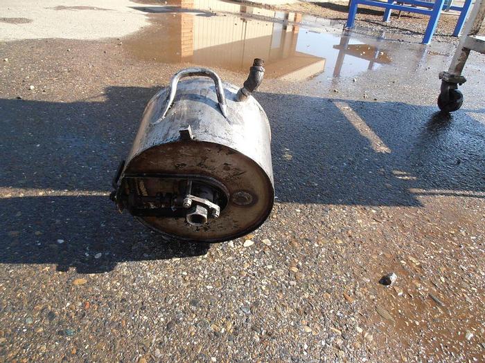 Used 2 GALLON ROSS VERSAMIX – S/S – VACUUM – JACKETED – #7795