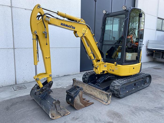 Usato 2019 KOMATSU PC26 MR-3