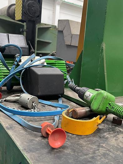 Usato GRU A BANDIERA ELEPHANT (con piattaforma)