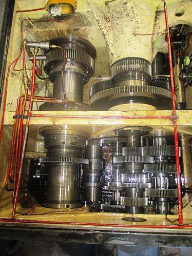 Used 1971 Leonard Heavy Duty Engine, Model 70-1000, 84" Swing, 320" Between Centers, 75 HP, 3 Way Bed Design, (3) Steady Rests