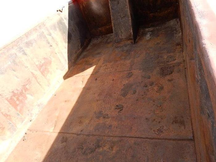 Used 2001 International 4900