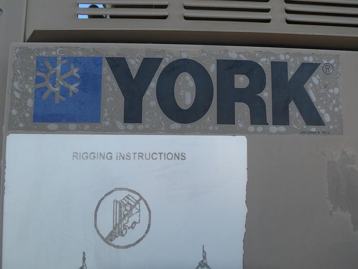 Used York YLAA0170SE46X Rooftop Chiller