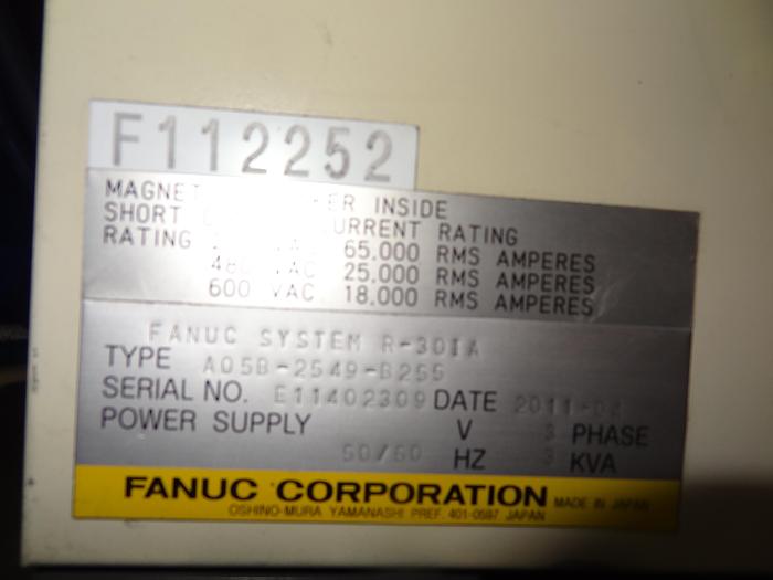 Used FANUC ARCMATE 120iC/10L 6 AXIS CNC MIG WELDING ROBOT WITH R30iA CONTROLLER