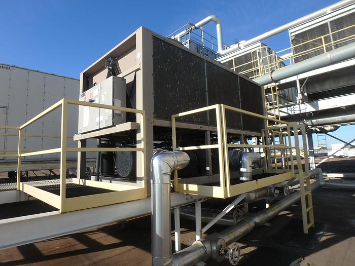 Used York YCAL0104EB46XCASBTX Rooftop Chiller for Sale in Tennessee